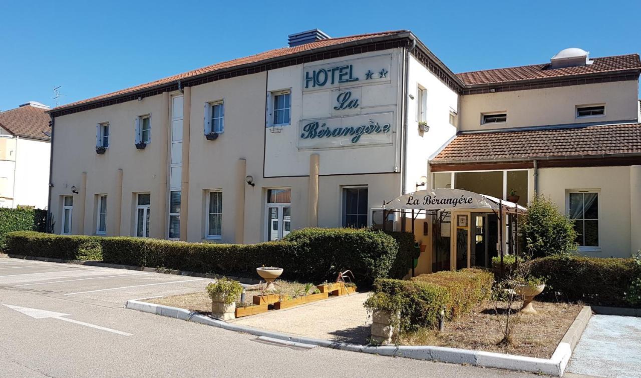 Hotel La Berangere Pérouges Exteriör bild